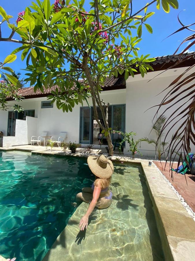 Kubuwatu Boutique Accommodation ギリ・トラワンガン エクステリア 写真