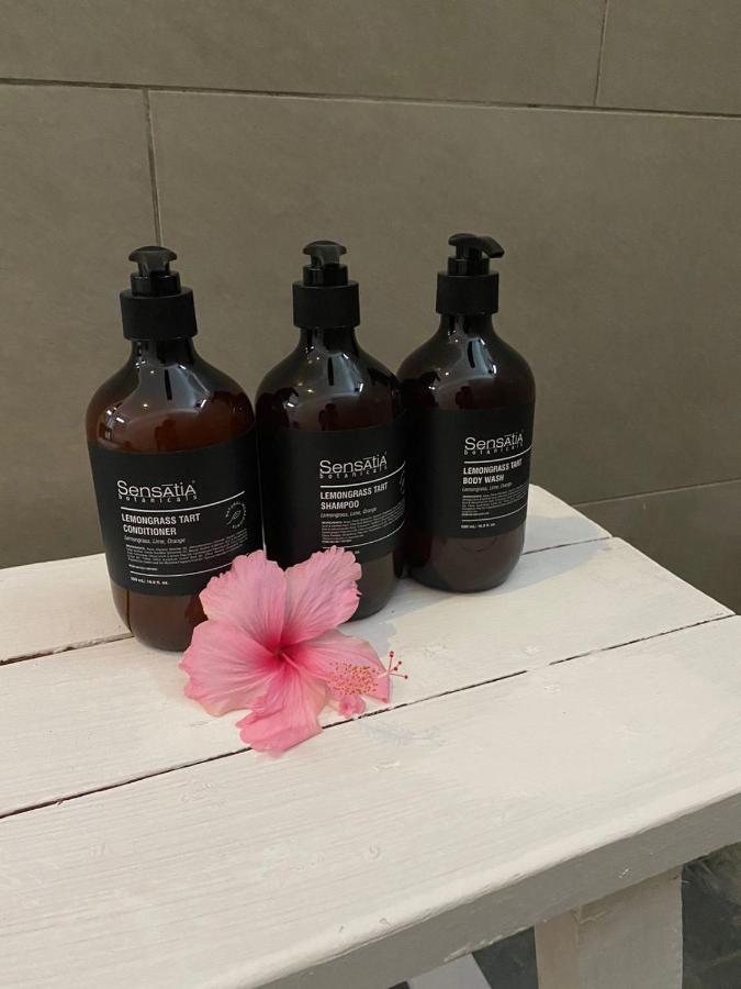 Kubuwatu Boutique Accommodation ギリ・トラワンガン エクステリア 写真