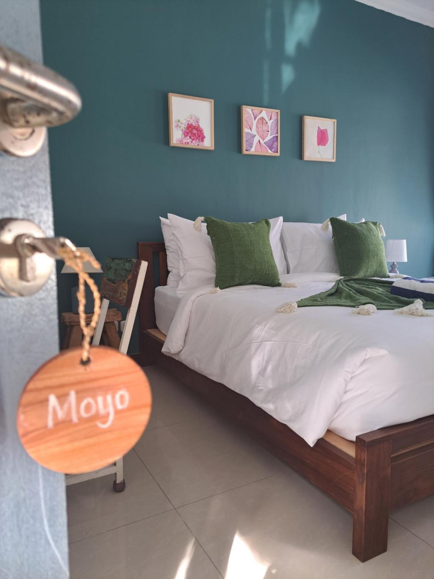 Kubuwatu Boutique Accommodation ギリ・トラワンガン エクステリア 写真